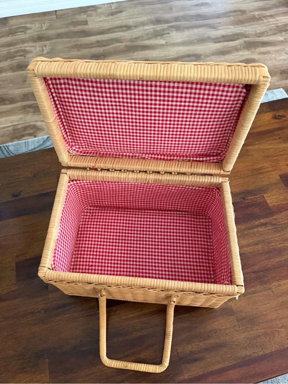 Vintage Woven Rattan Picnic Basket Red Gingham Split Lid Cottagecore BoHo